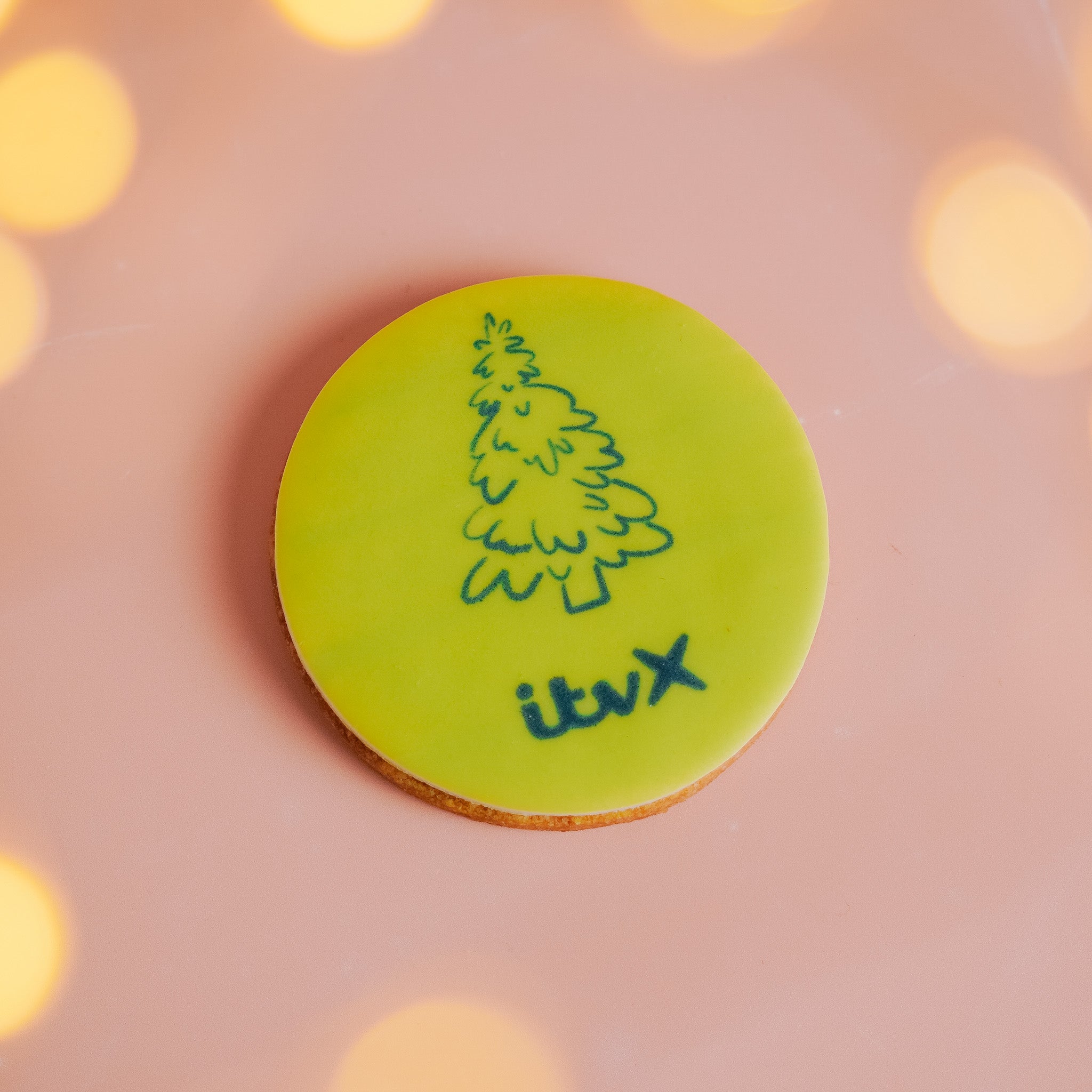 Logo Round Christmas Vanilla Biscuits