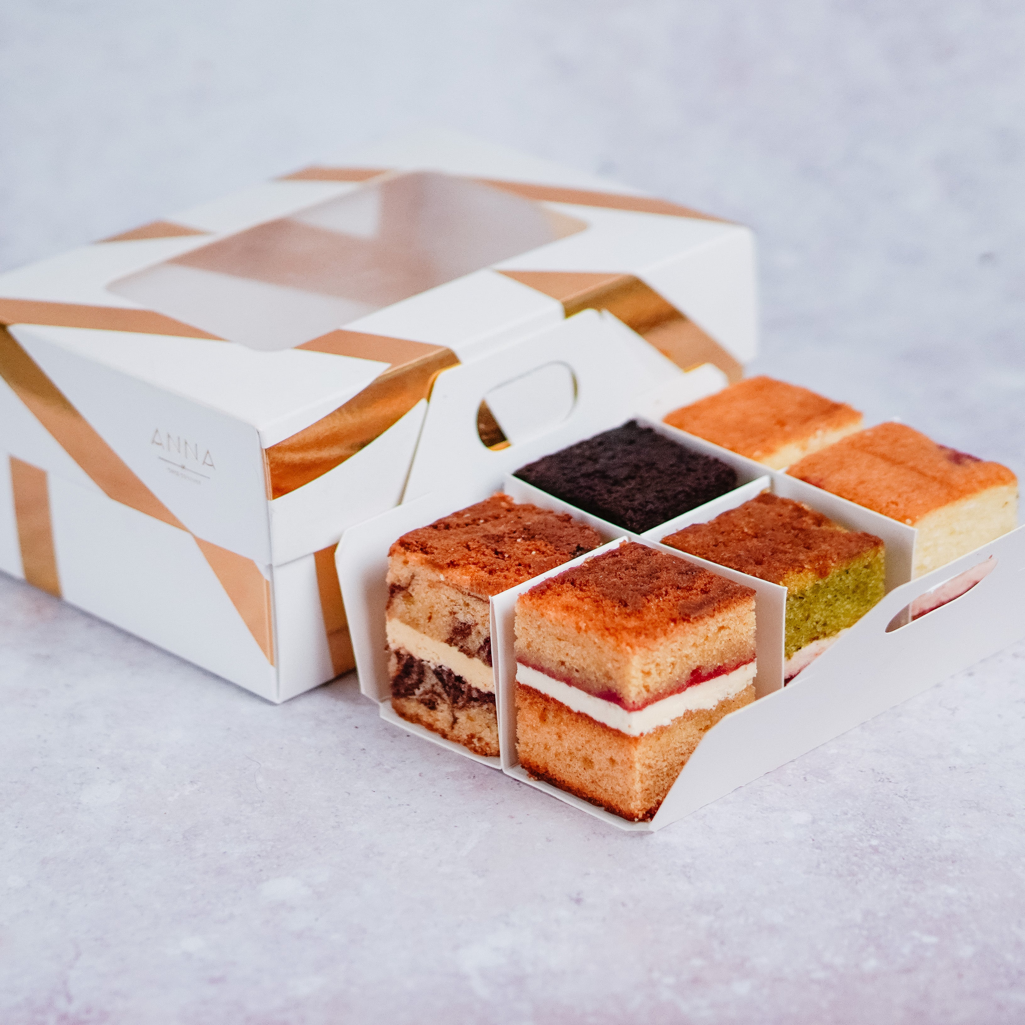 Wedding cake sample box