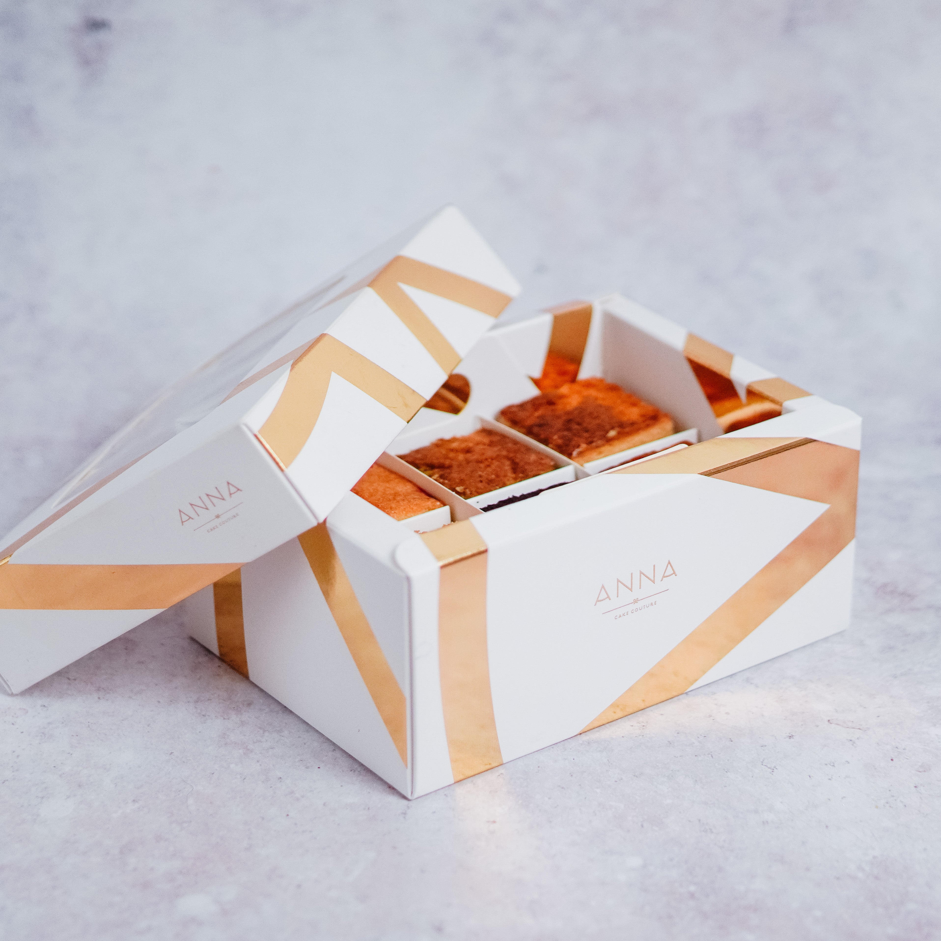 Wedding cake sample box