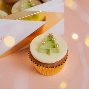 Coconut & Raspberry Christmas Cupcakes