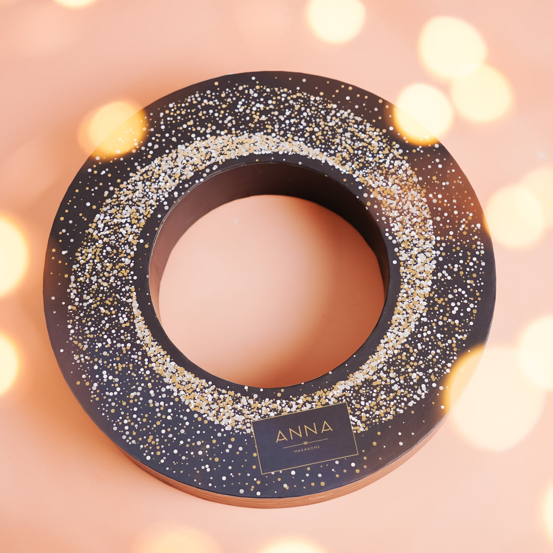 Cosy Collection Christmas Wreath Macaron Box