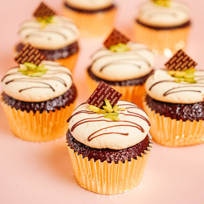 Chocolate &amp; Pistachio Cupcakes