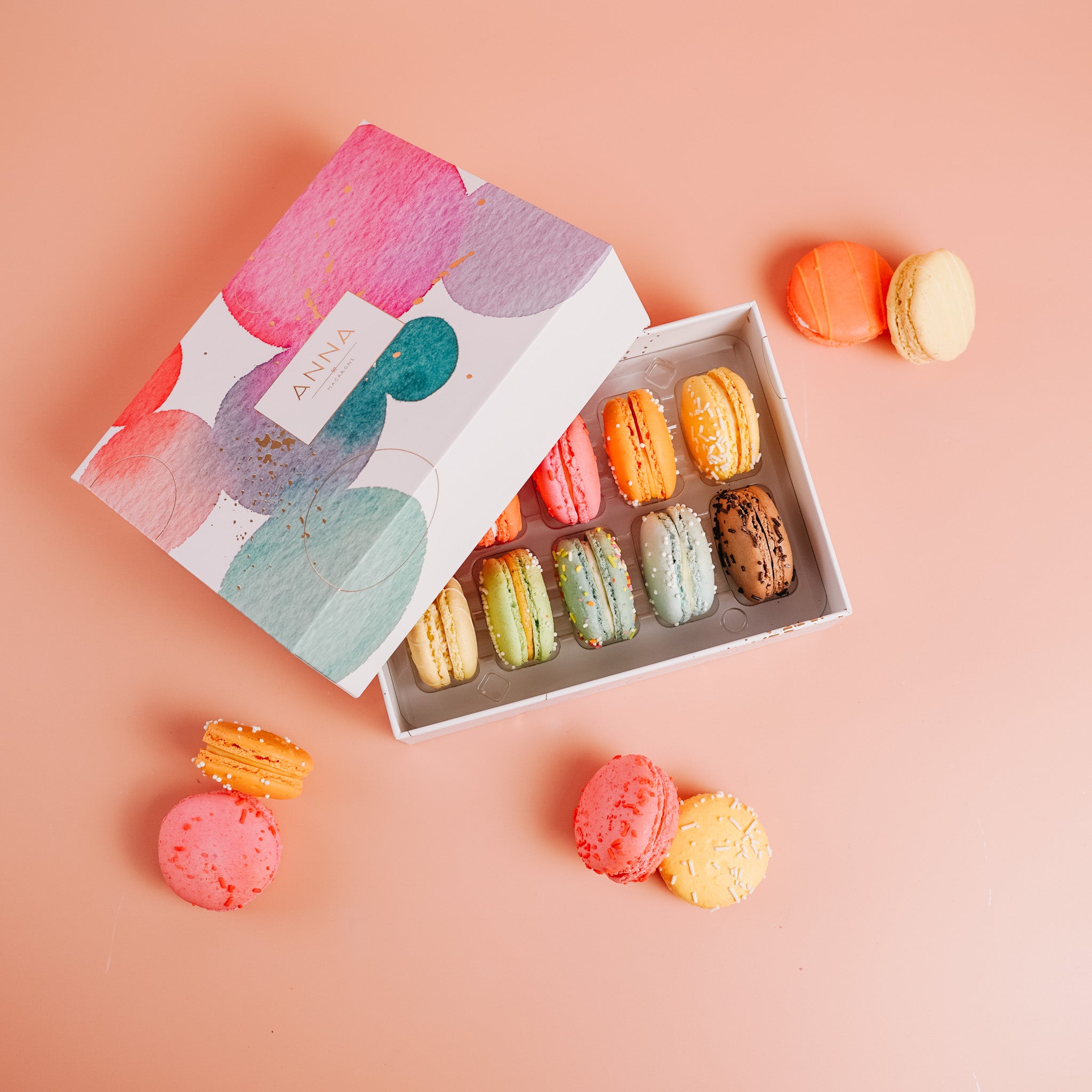 Seasonal Macaron Box