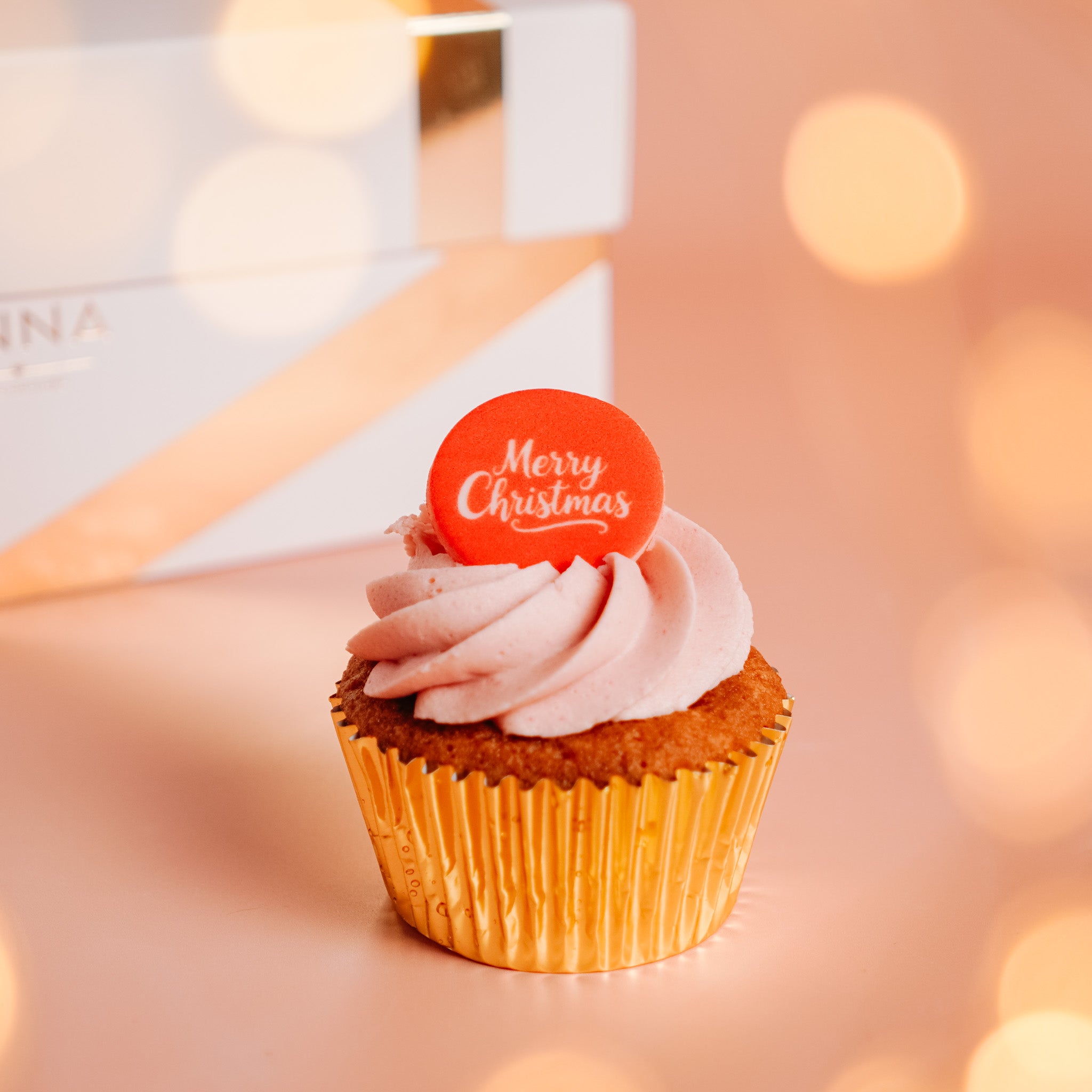 Raspberry, Orange &amp; White Chocolate Christmas Cupcakes