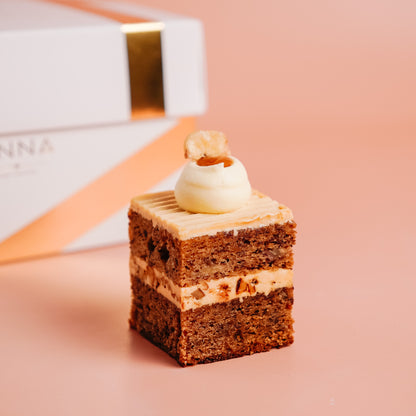 Banana &amp; Caramel Pecan Cubicakes