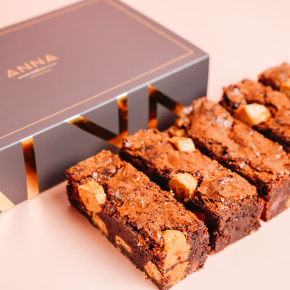 Caramelised White Chocolate Brownie Box
