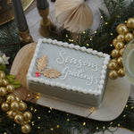 Load image into Gallery viewer, Vanilla &amp; Raspberry Personalised Festive Cake
