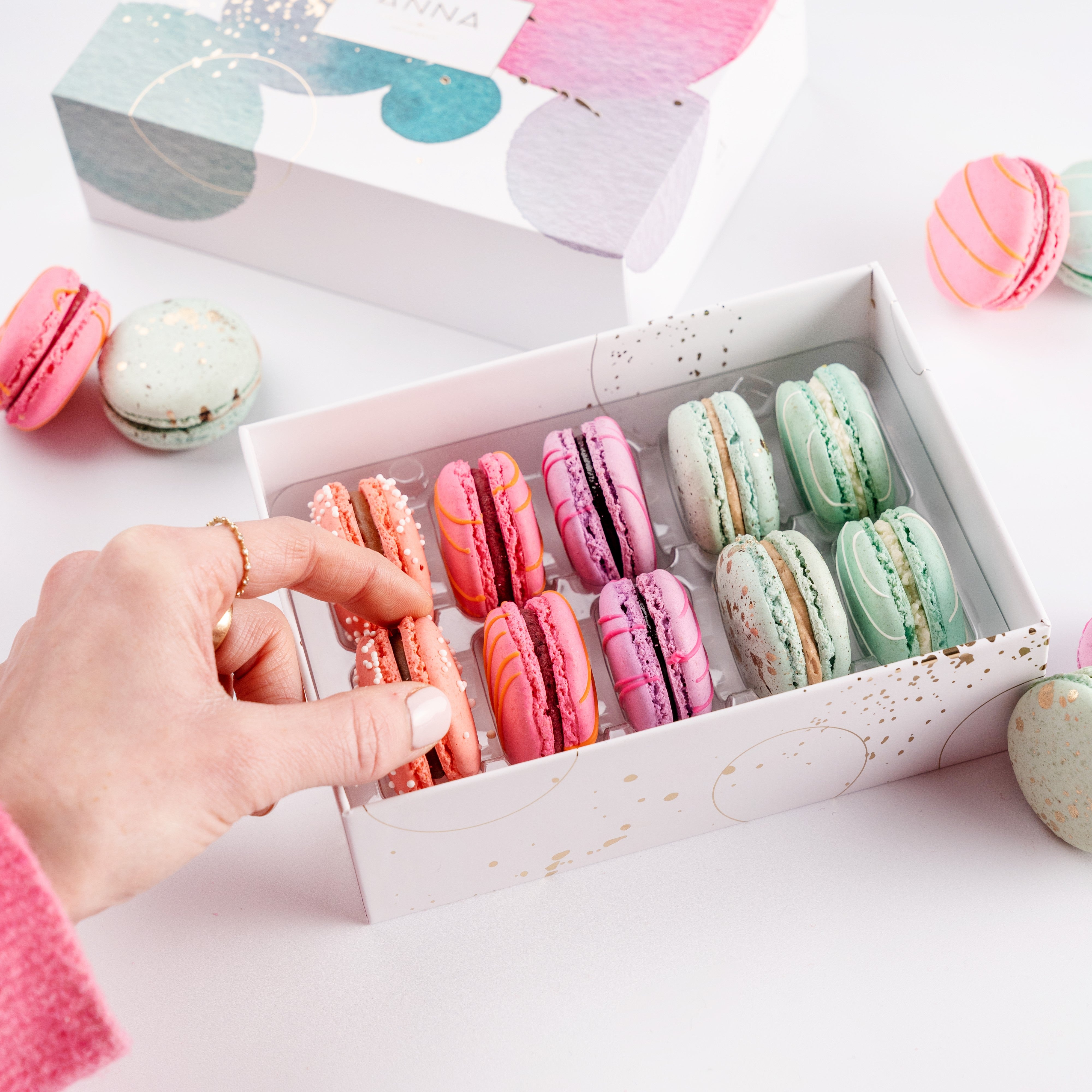 Build Your Own Macaron Box