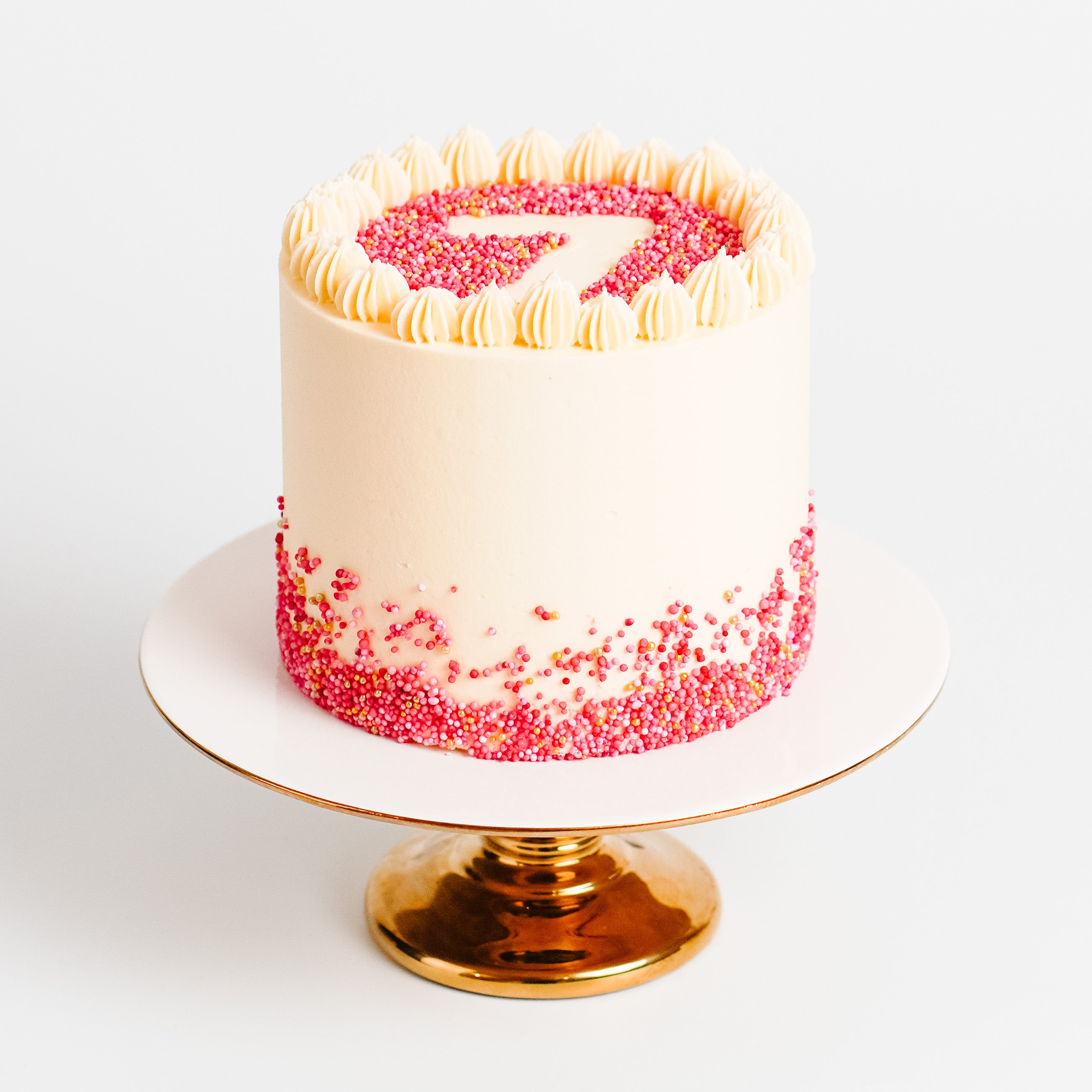 41 Fun And Colorful Sprinkle Wedding Cakes - Weddingomania